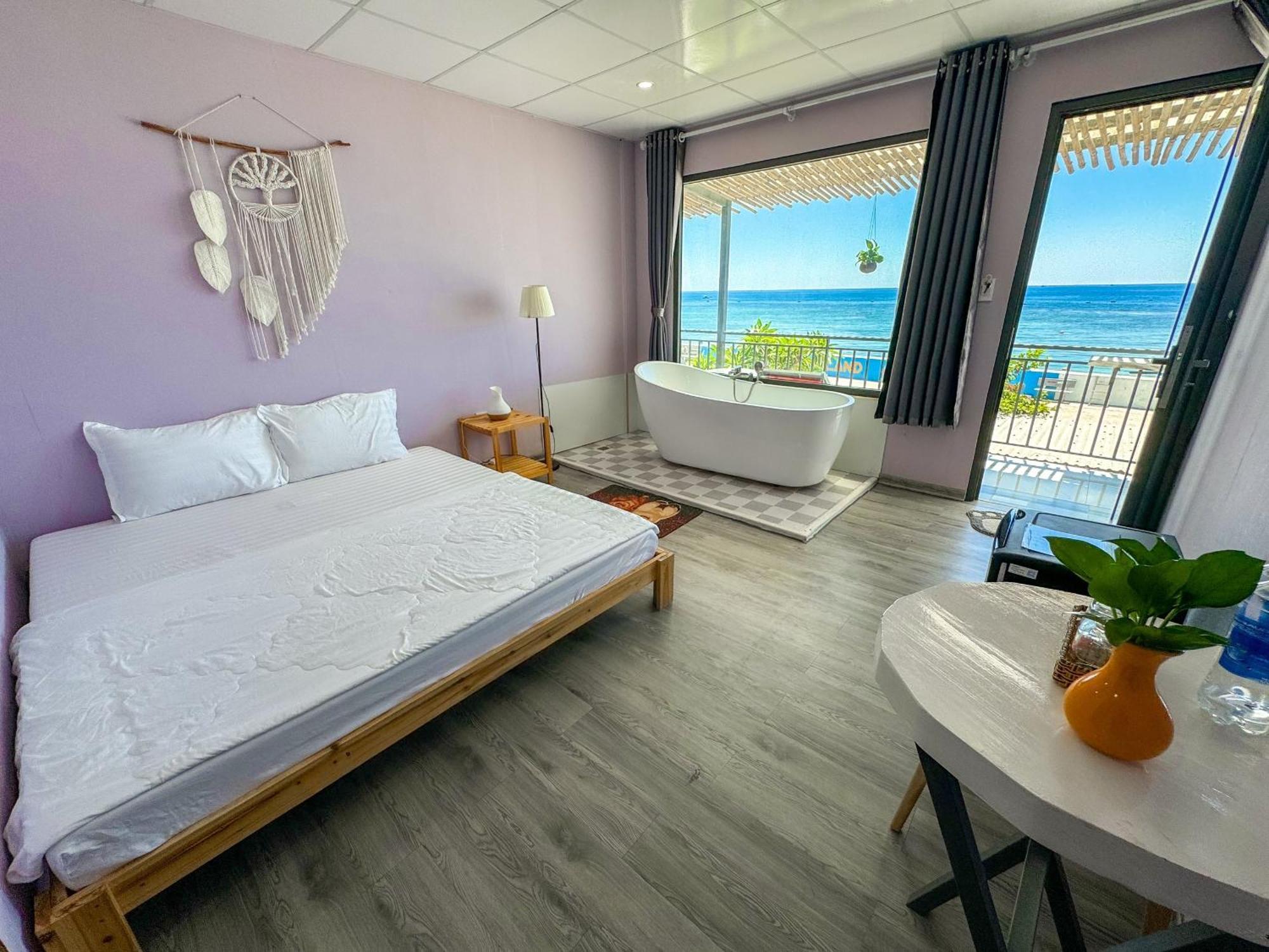 Beach Villa Phu Quy Cu Lao Thu Exterior photo