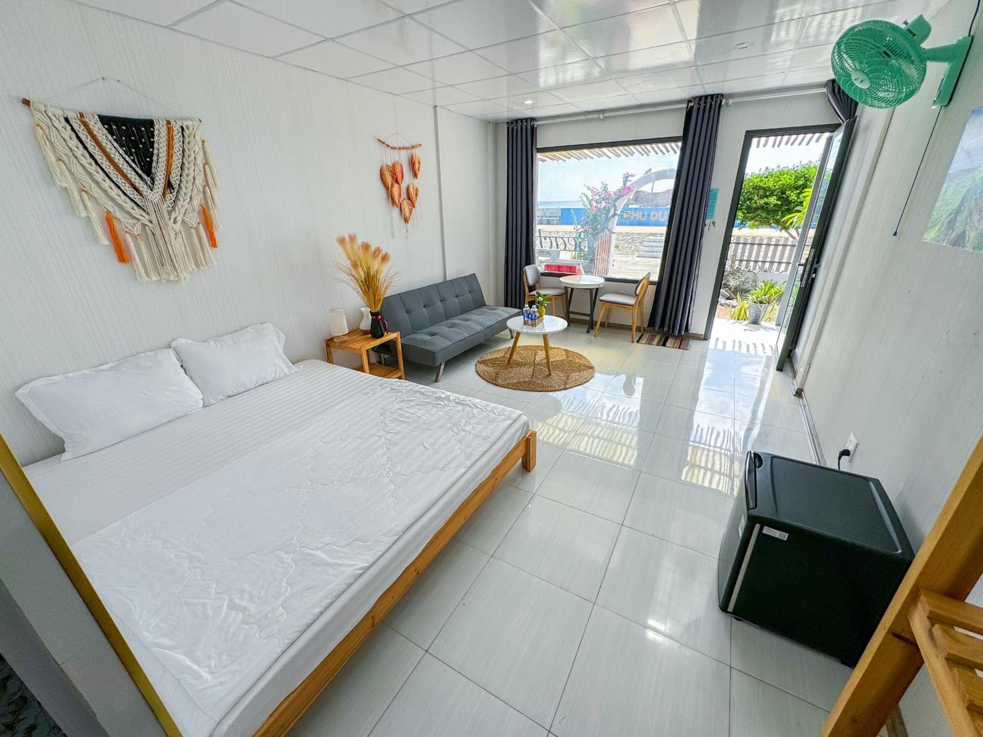 Beach Villa Phu Quy Cu Lao Thu Exterior photo